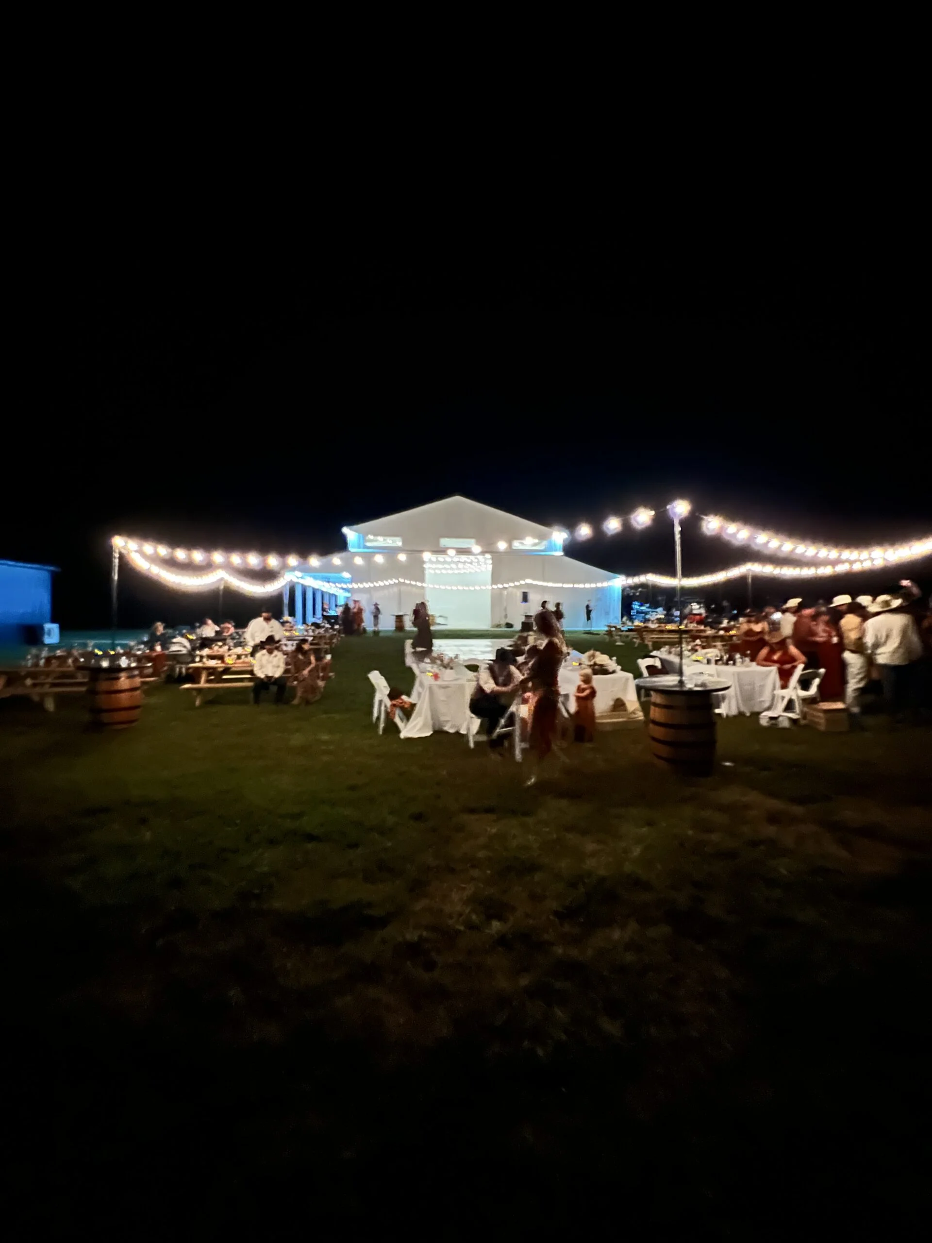 corporate events and Anniversary party venue and Family Reunion venue