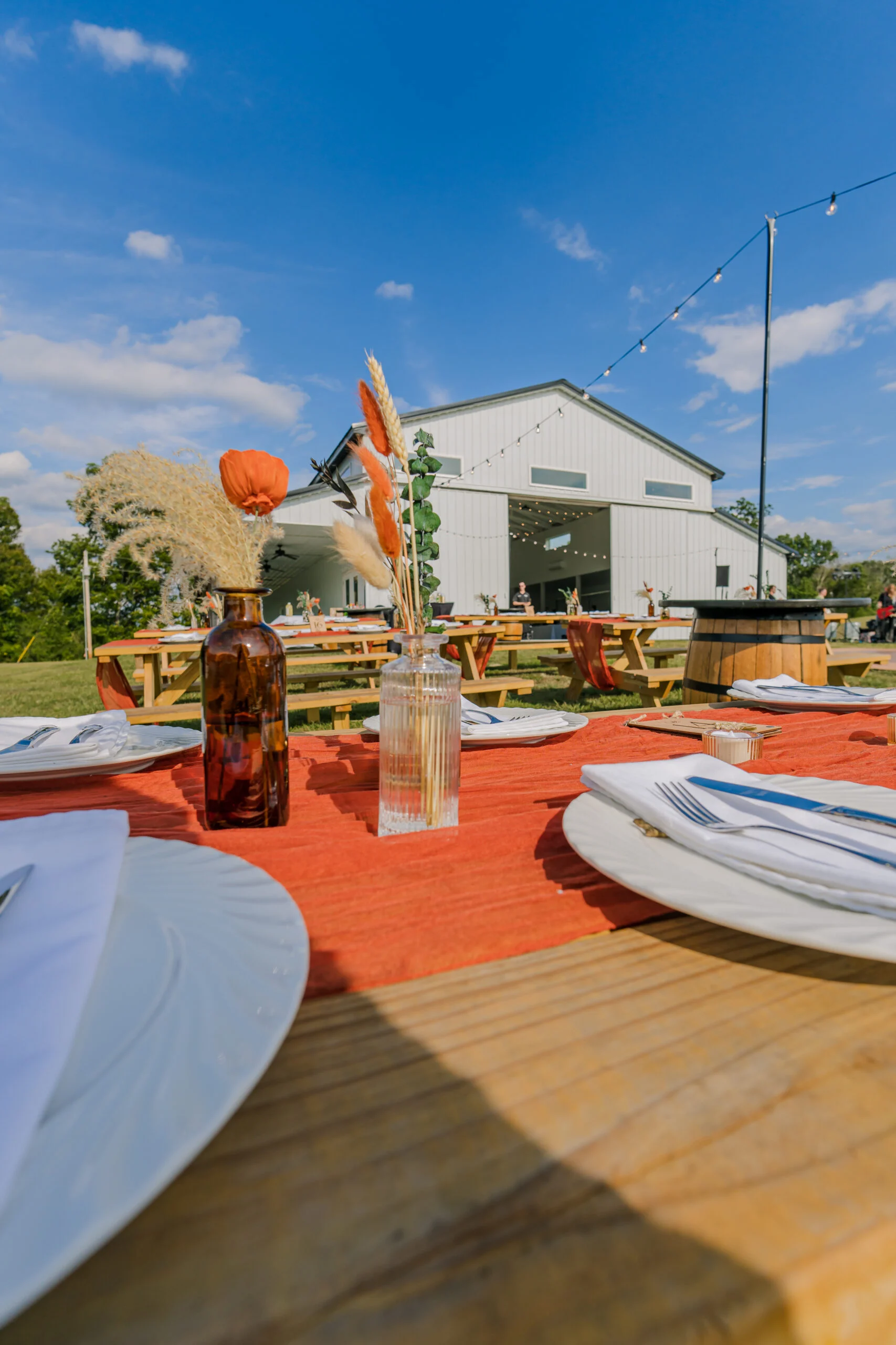 Why Anniversary Parties Near Franklin Feel Special at Riverbend Ranch and Retreat