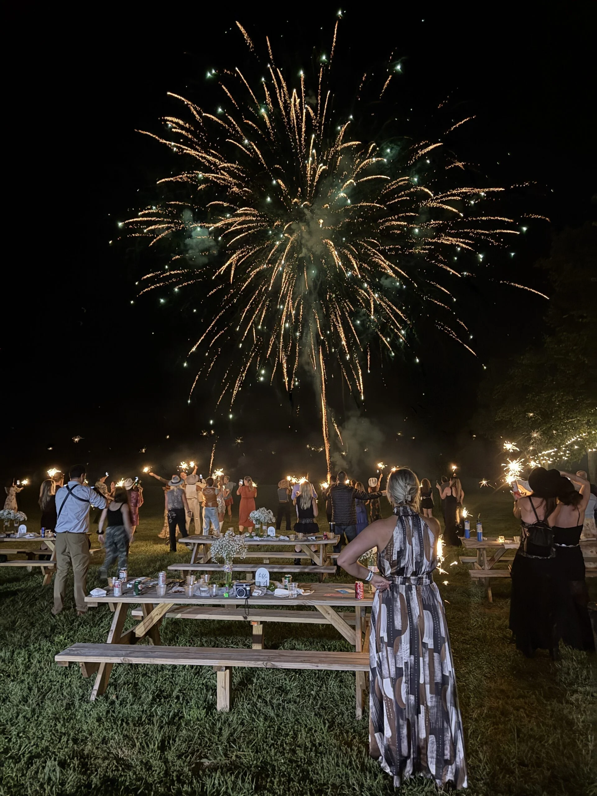 Family Reunion & Team Retreat Venue near Franklink with fireworks for wedding only