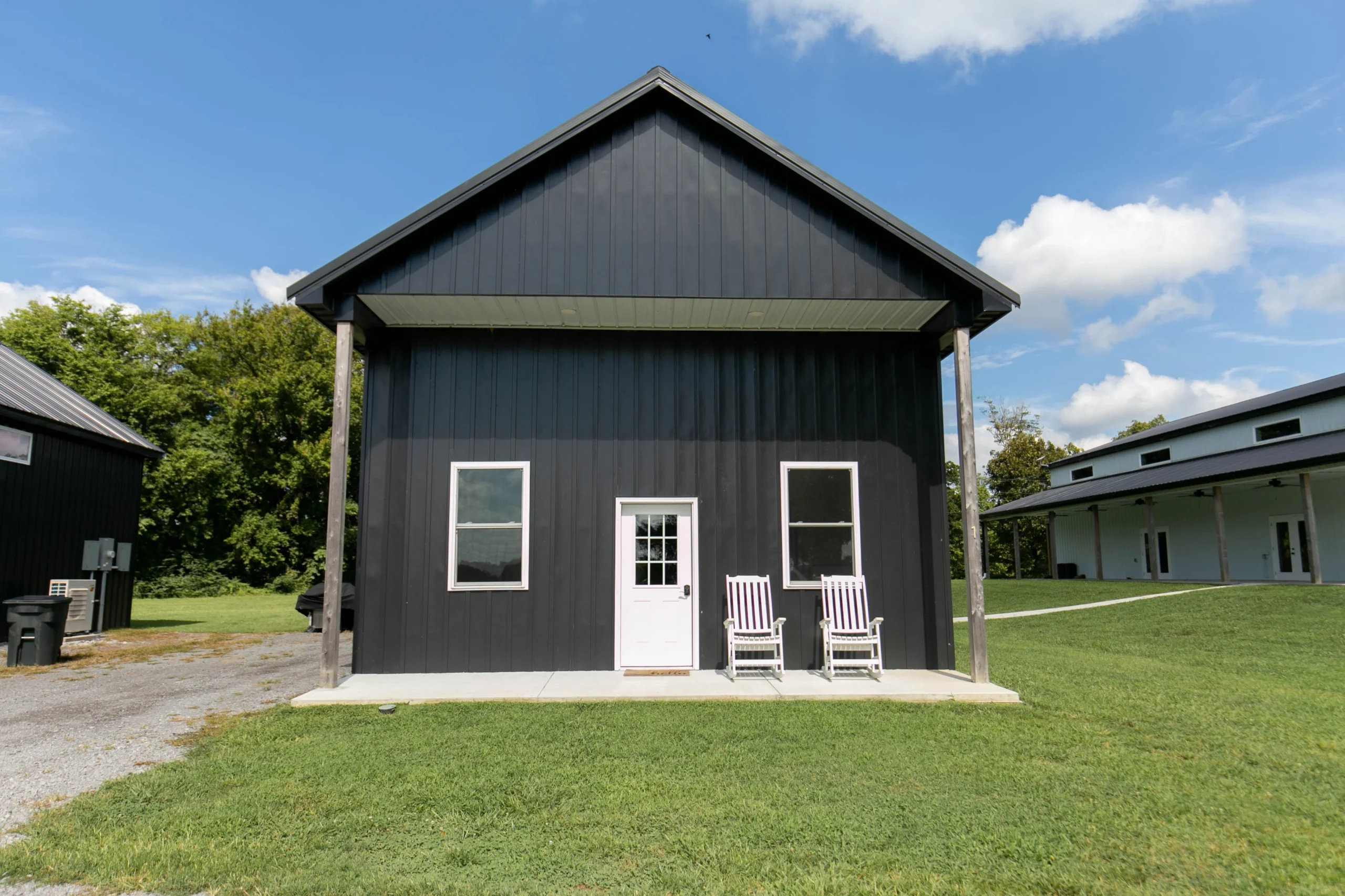 White Barn and riverside wedding setting at Riverbend Ranch & Retreat